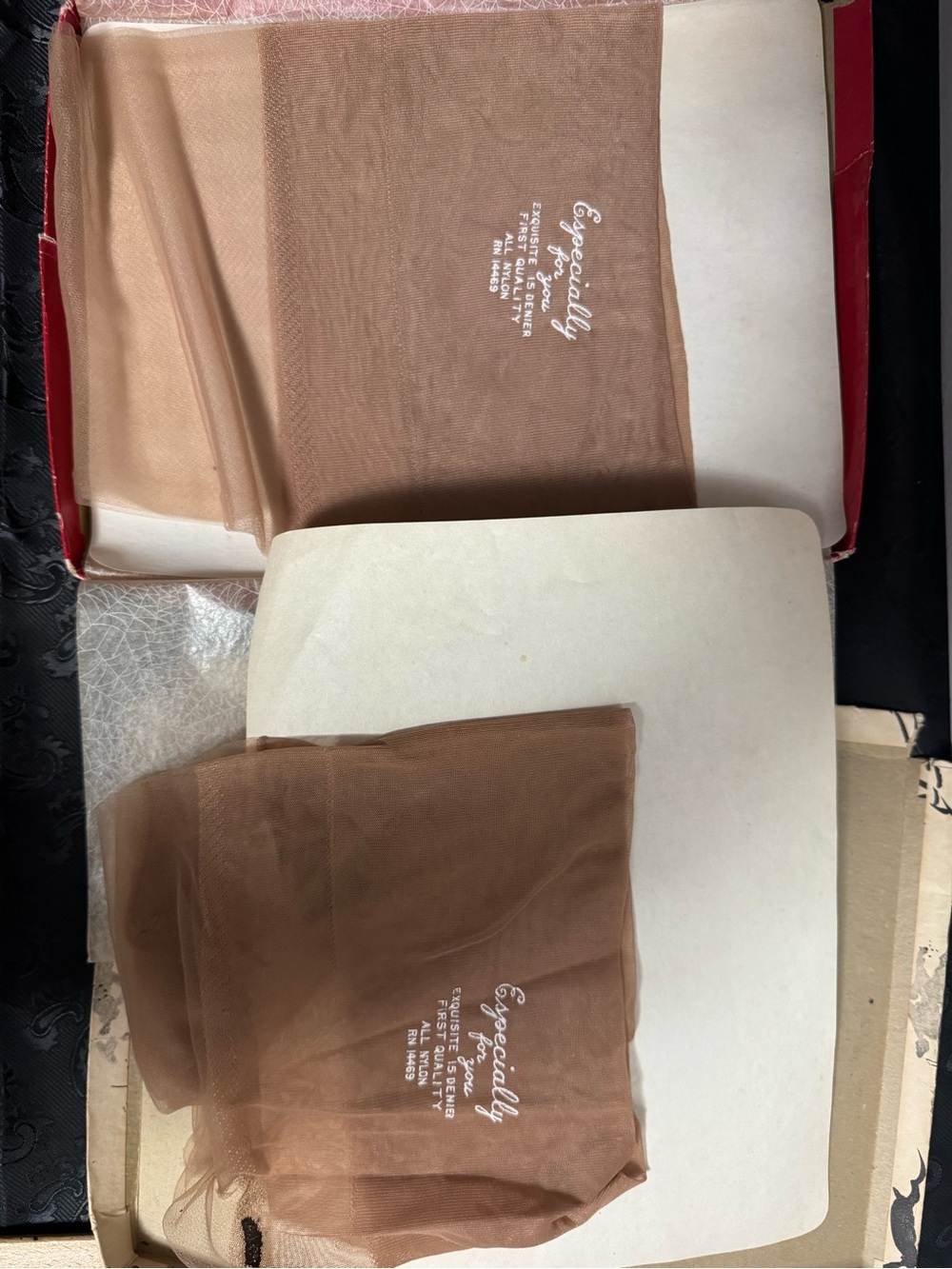 Women’s Vintage Nylons from the 40’s/50’s